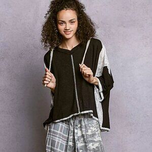 Short Sleeve Hoodie Top with Lace Detail